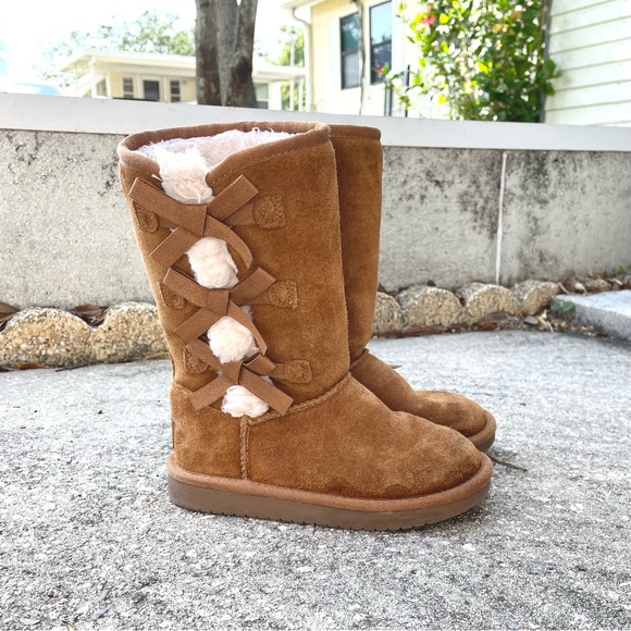 UGG Koolaburra Tall Boots - Girls Size 12 - Chestnut Brown - Bow Tie Closure - Picture 4 of 12